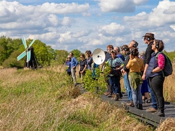 Listen to the Voices of the Fen